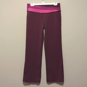 Lululemon Women's Wineberry Colour Leggings Size 8
